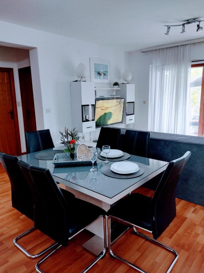 Apartamento Krk Kovacevic Šilo Exterior foto